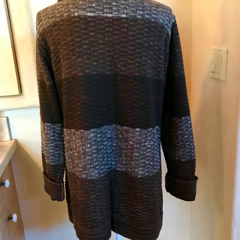 NWOT ITALIAN made Berritti Wool Blend Sweater